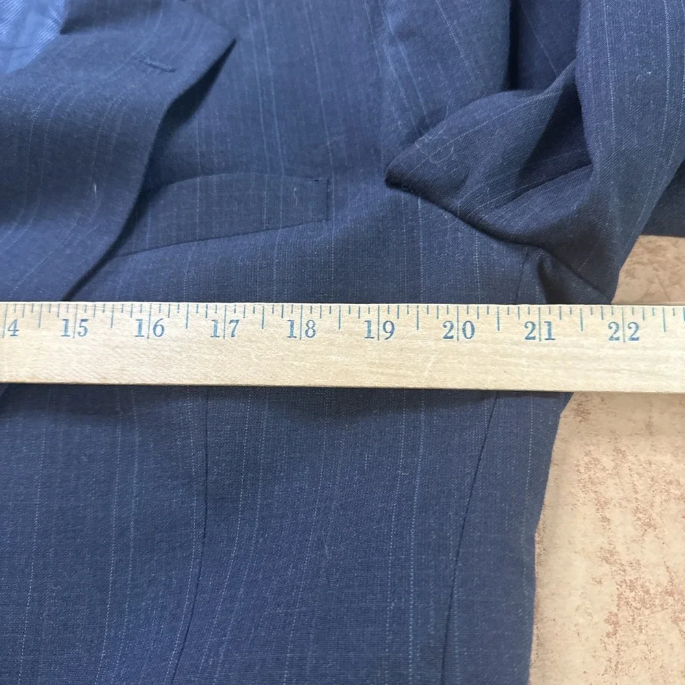 Hart Schaffner Marx Silver Trumpeter Suit 40R Pants 34 x 29 Blue Stripe USA Made